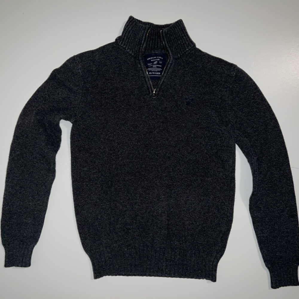 American Eagle Dark Gray XS quarter zip sweater